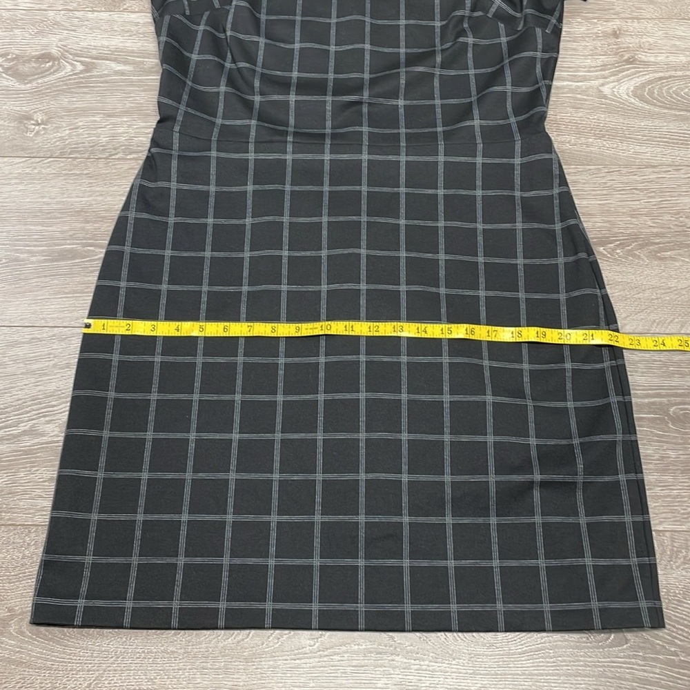 Chaps Classic Sheath Dress Black Gray Windowpane Plaid 14 - Picture 7 of 13